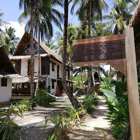 Secret Spot Siargao Hotel Хенерал Луна Екстериор снимка
