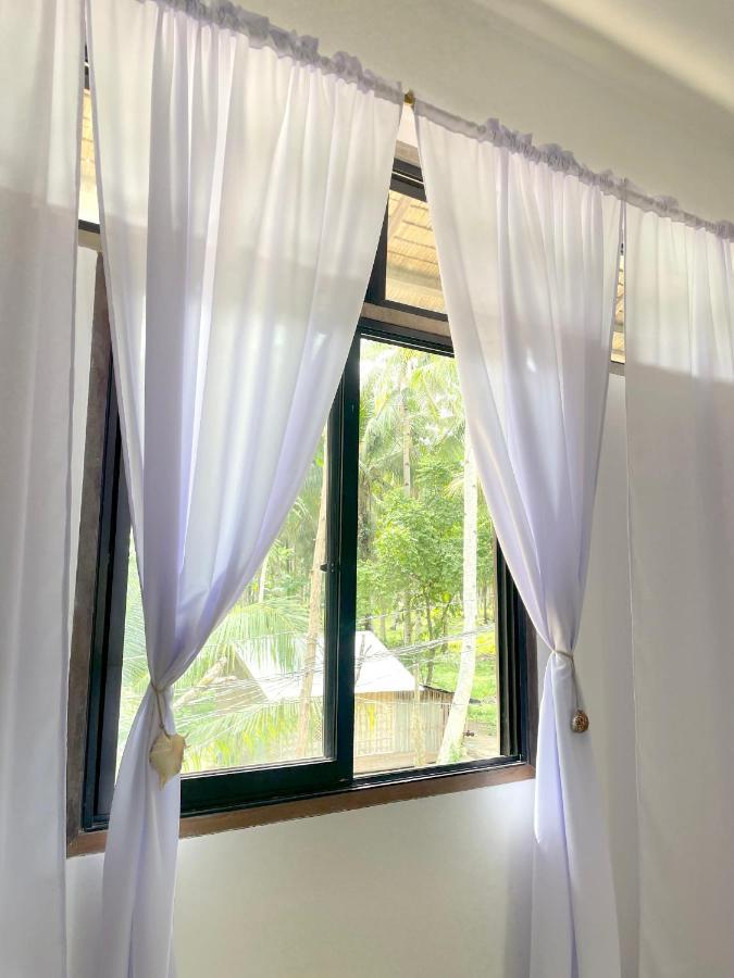 Secret Spot Siargao Hotel Хенерал Луна Екстериор снимка