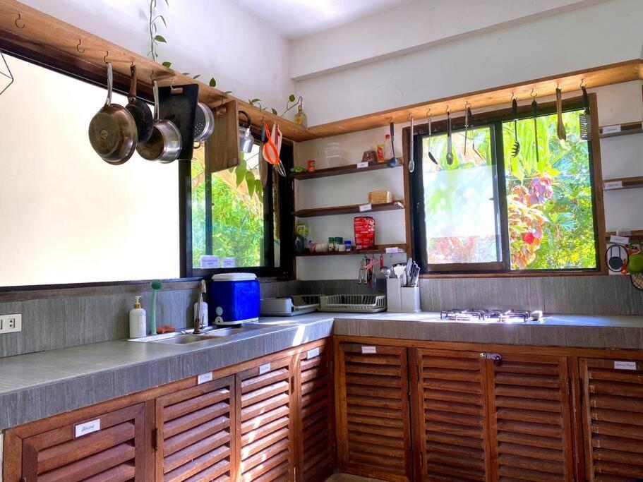 Secret Spot Siargao Hotel Хенерал Луна Екстериор снимка